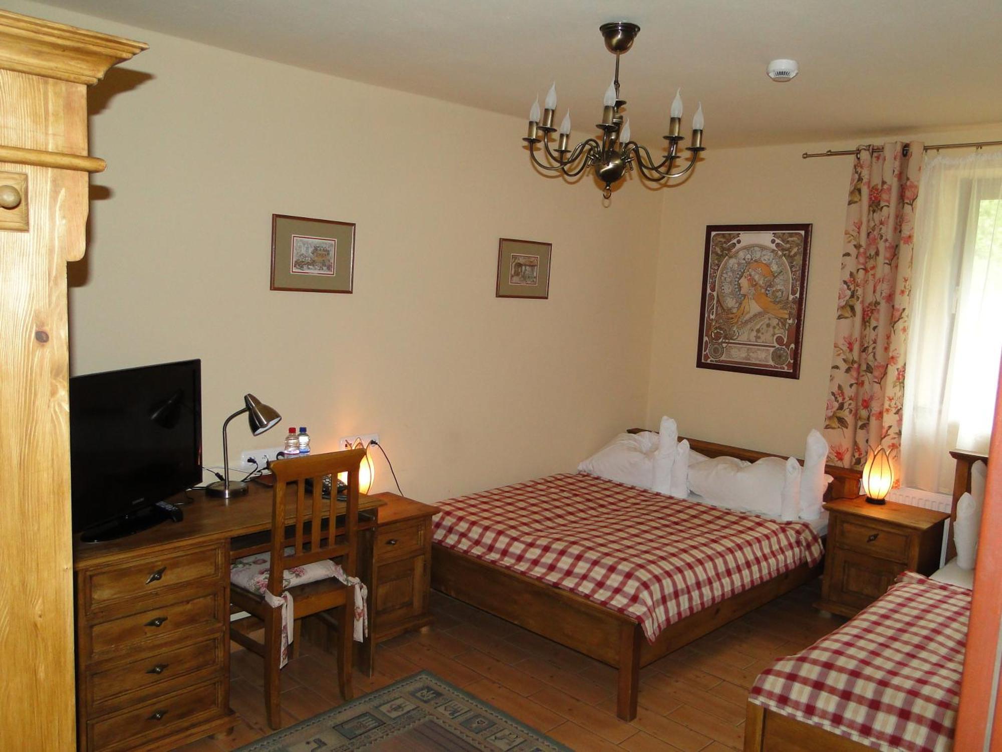 Hotel Magnes Шклярска Поремба Екстериор снимка