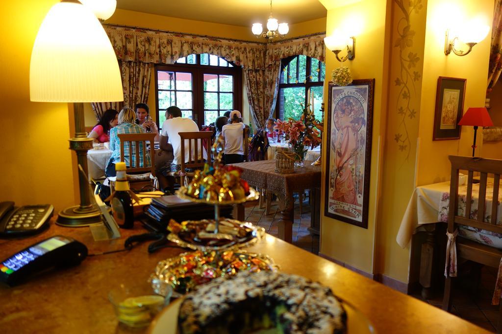 Hotel Magnes Шклярска Поремба Екстериор снимка